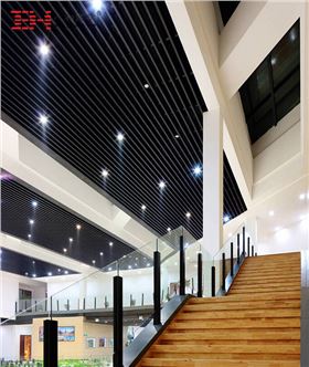 北科建嘉興創新園展示中心-鋁方通吊頂2