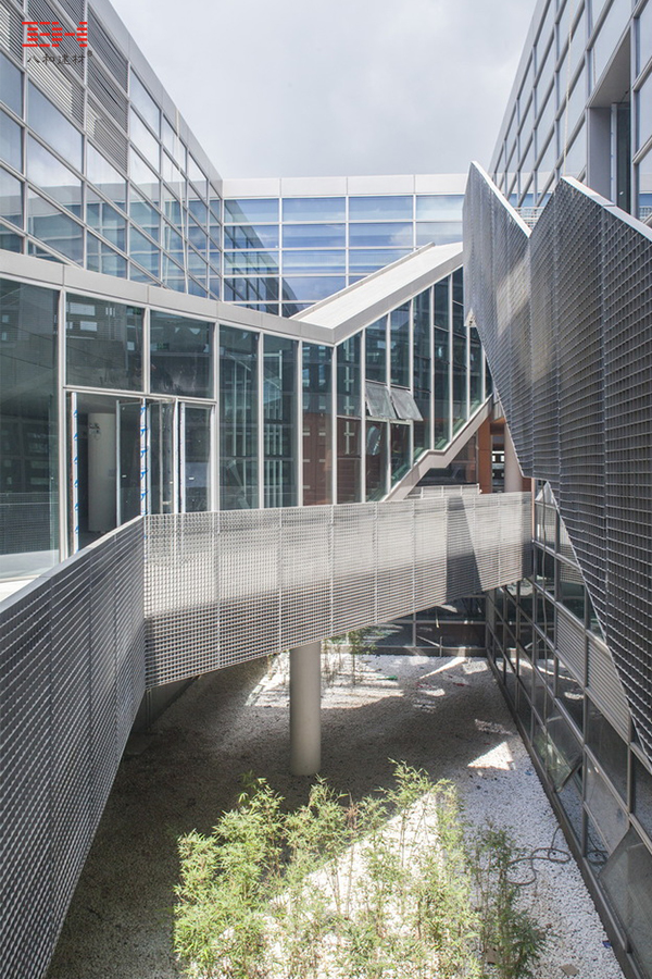 造型鋁單板、格柵、金屬拉伸板-南方科技大學讀書館10.jpg